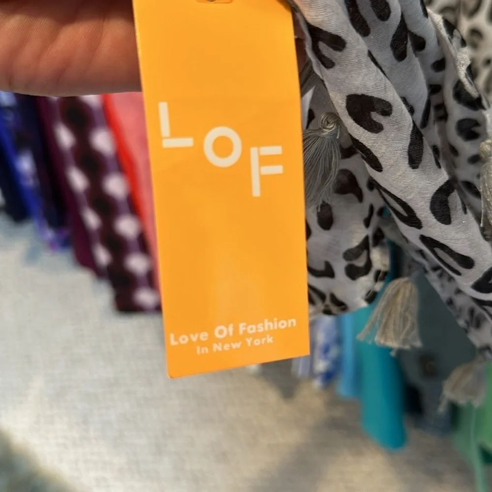 Love of Fashion gray/white/black leopard print duster OS NWT